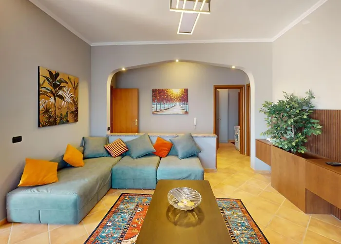 Coastal Nest Apartments